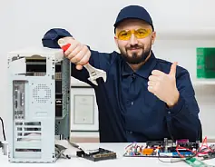 On-Demand Computer Repair Service< App